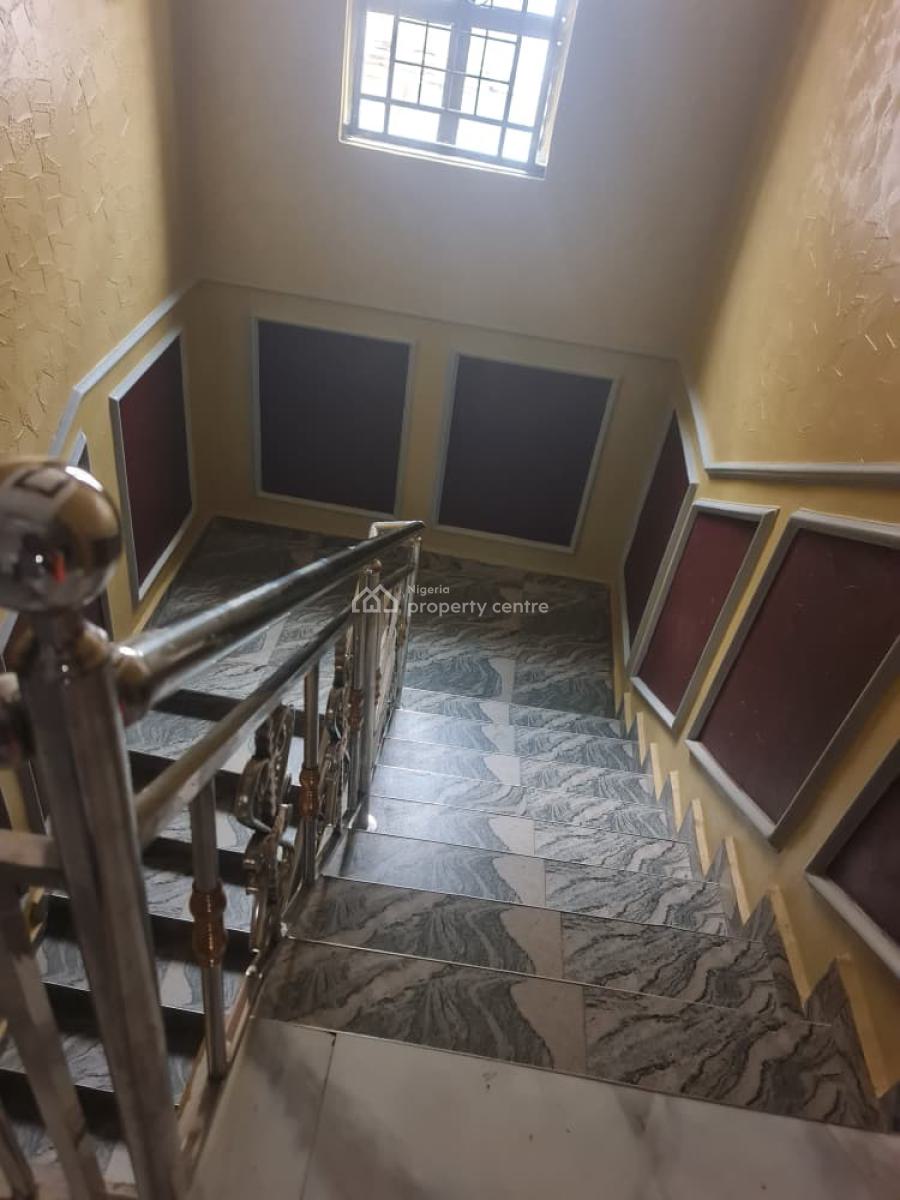 Luxury Spacious 5 Bedroom Duplex, Von Estate Road, Lugbe District, Abuja, Detached Duplex for Rent