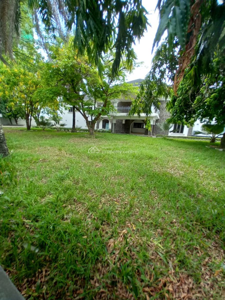 a Massive Land with a 7 Bedroom Duplex with a Bq, Alexander Road, Ikoyi, Lagos, Mixed-use Land for Sale