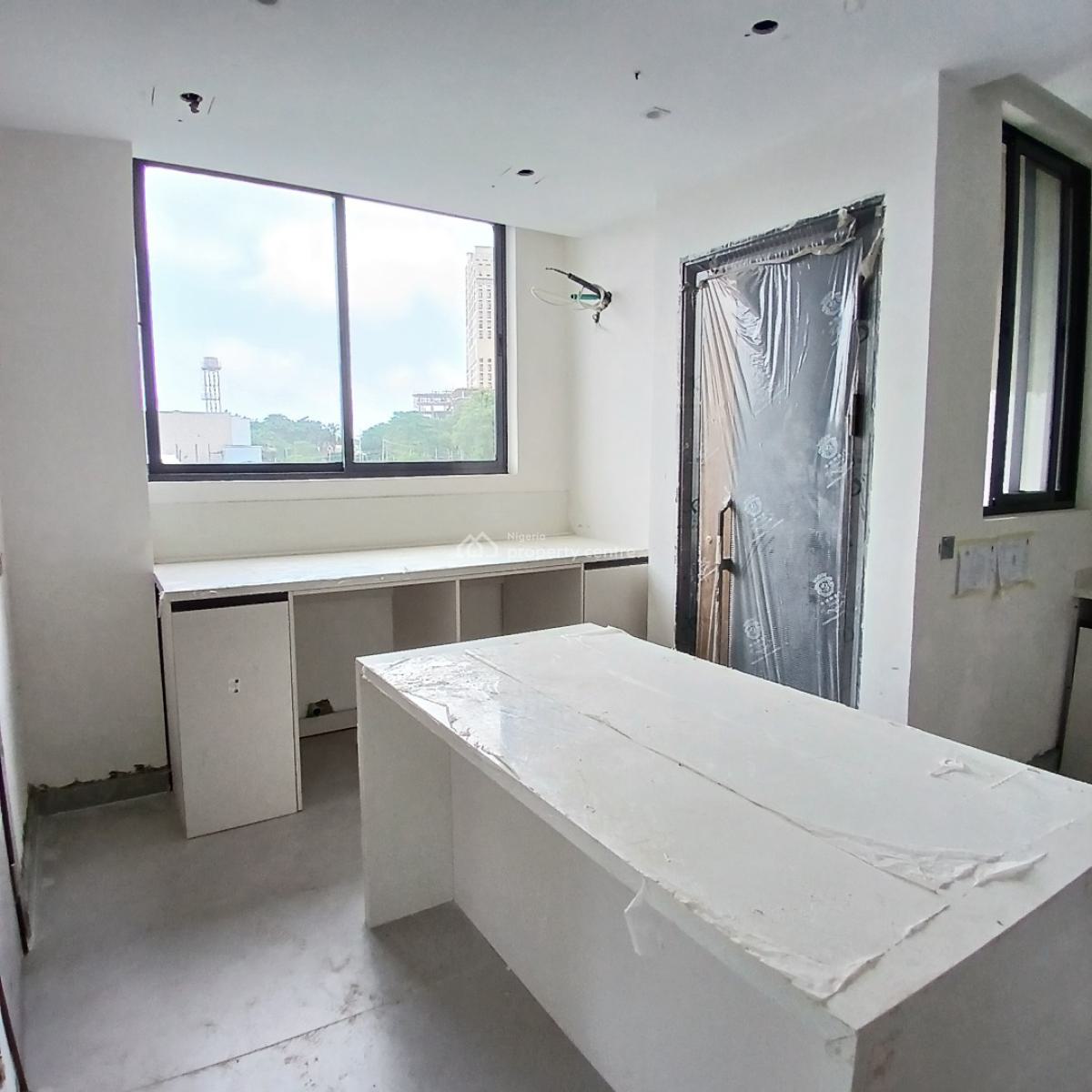 5 Bedroom Detached Duplex with a Swimming Pool, Ikoyi, Lagos, Detached Duplex for Sale