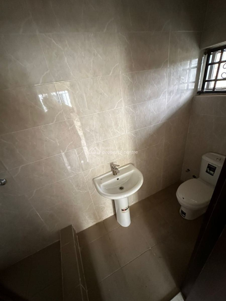 4 Bedroom Terraced Duplex with 2 Room Bq, Dawaki, Gwarinpa, Abuja, Terraced Duplex for Sale
