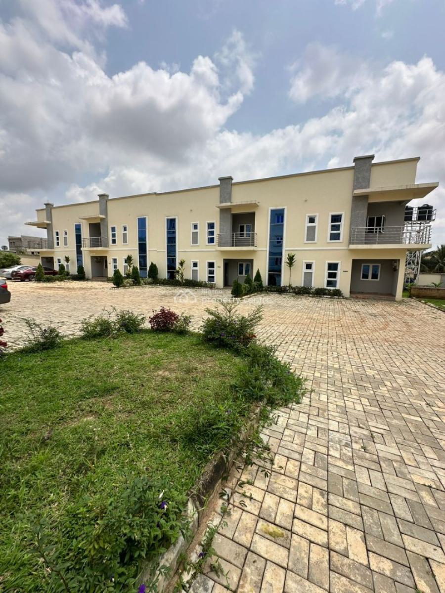 4 Bedroom Terraced Duplex with 2 Room Bq, Dawaki, Gwarinpa, Abuja, Terraced Duplex for Sale