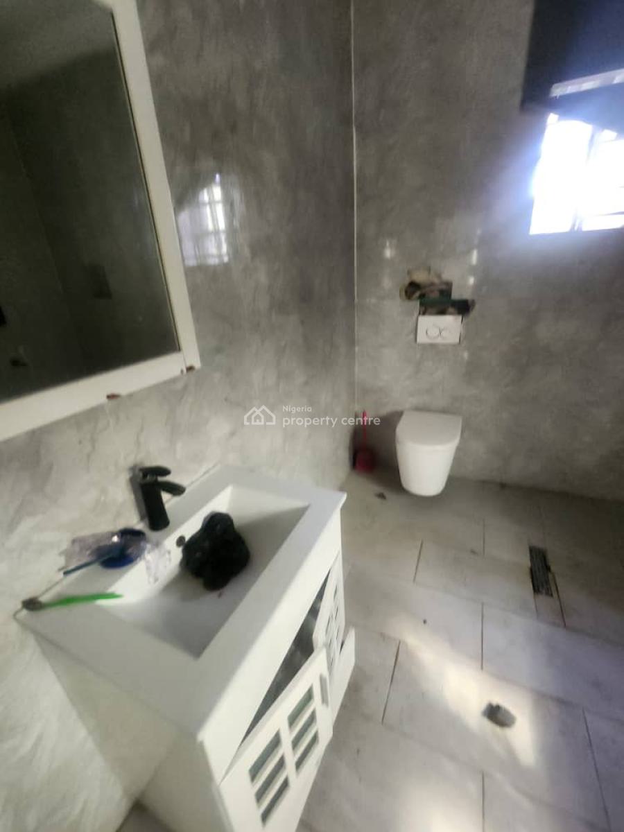Commercial Purpose in Strategic Location : 2years Needed, Ologolo, Lekki, Lagos, Detached Duplex for Rent