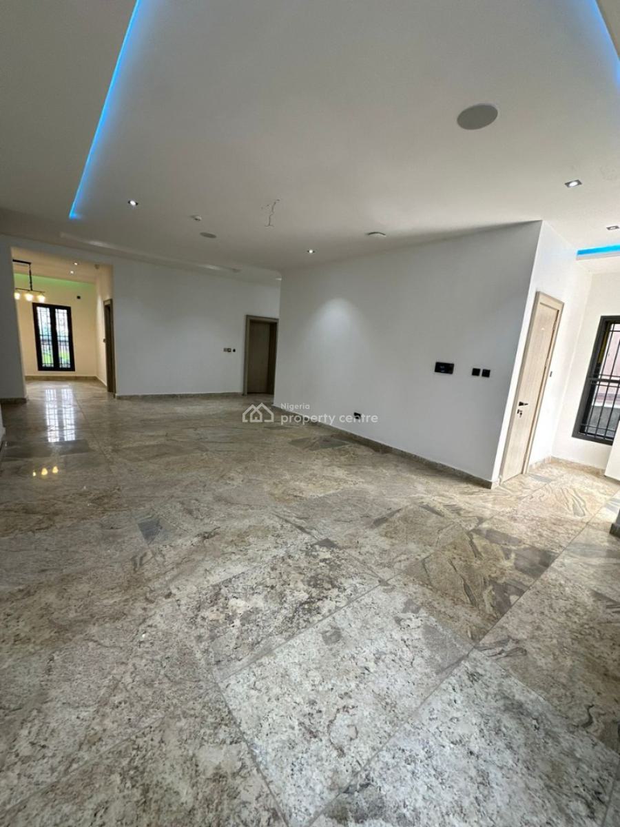 Smart Features &gated 5 Beds Duplex,+2 Living Rms & 1 Room Bq+solar, Wuye, Abuja, Semi-detached Duplex for Sale