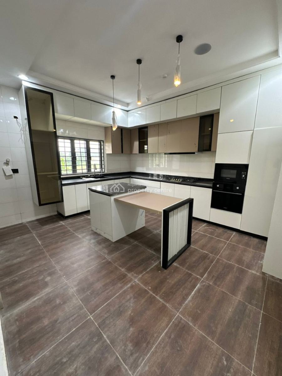 Smart Features &gated 5 Beds Duplex,+2 Living Rms & 1 Room Bq+solar, Wuye, Abuja, Semi-detached Duplex for Sale