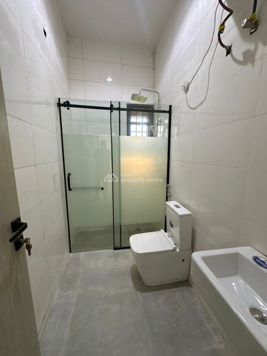 Smart Features &gated 5 Beds Duplex,+2 Living Rms & 1 Room Bq+solar, Wuye, Abuja, Semi-detached Duplex for Sale
