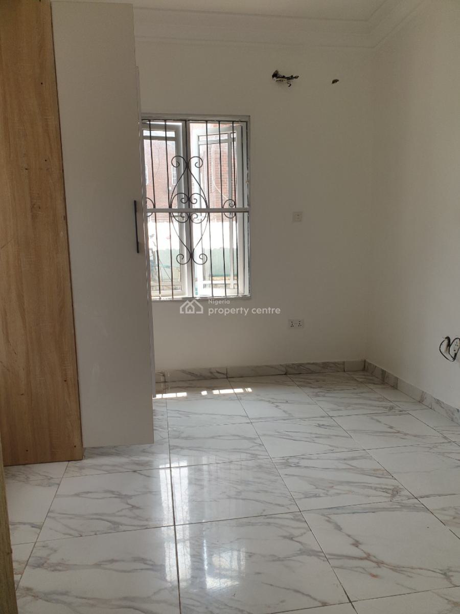 Spacious Service 2bedroom Flat, Idado Estate, Lekki, Lagos, Flat / Apartment for Rent