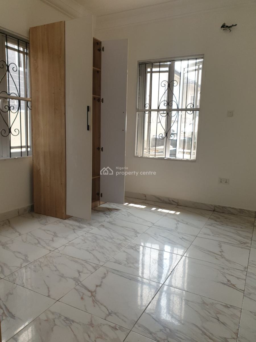 Spacious Service 2bedroom Flat, Idado Estate, Lekki, Lagos, Flat / Apartment for Rent