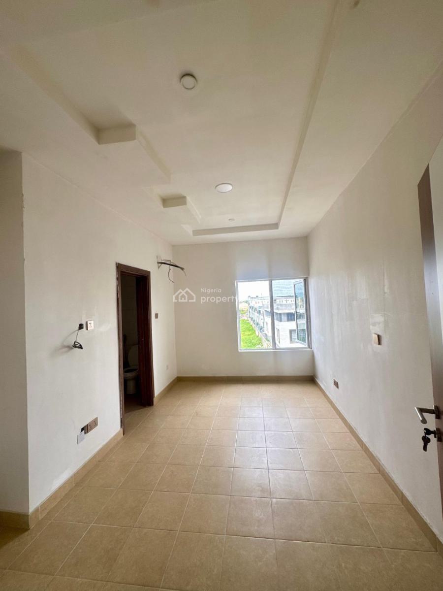 Luxury 4 Bedroom Apartment + Bq, Osapa, Lekki, Lagos, Flat / Apartment for Rent