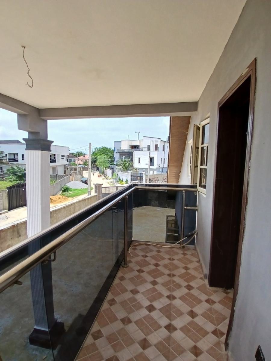 Newly Remodelled 2bedroom Flats Apartment, Sunshine Garden Estate, Sangotedo, Ajah, Lagos, Flat / Apartment for Rent