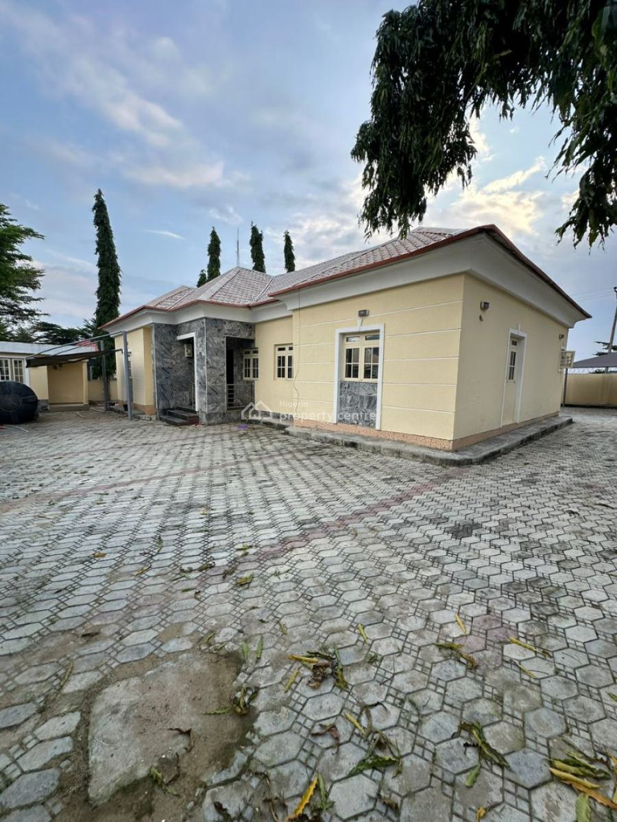 Well Built 3 Bedroom Bungalow 2 Rooms Bq 1 Gate House, Lugbe District, Abuja, Semi-detached Bungalow for Sale
