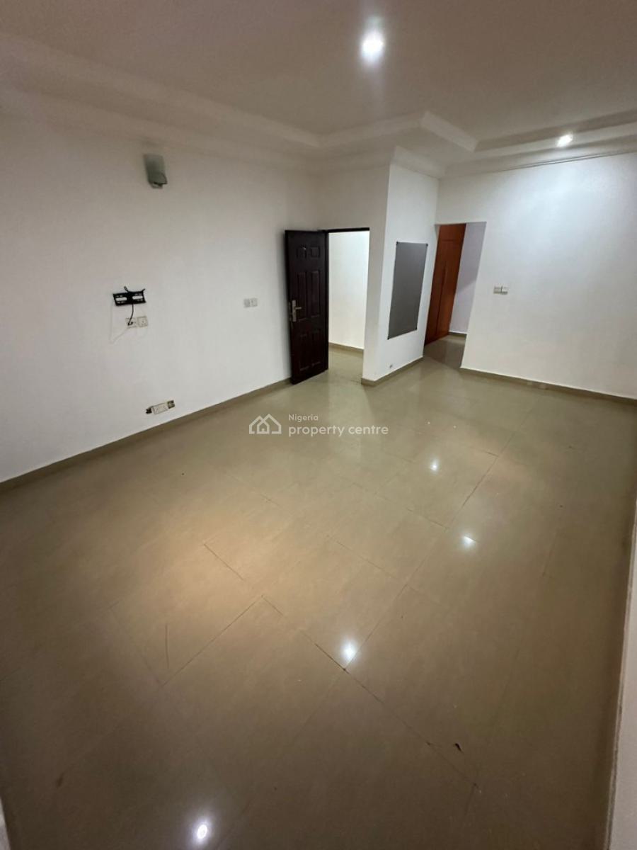 Well Built 3 Bedroom Bungalow 2 Rooms Bq 1 Gate House, Lugbe District, Abuja, Semi-detached Bungalow for Sale