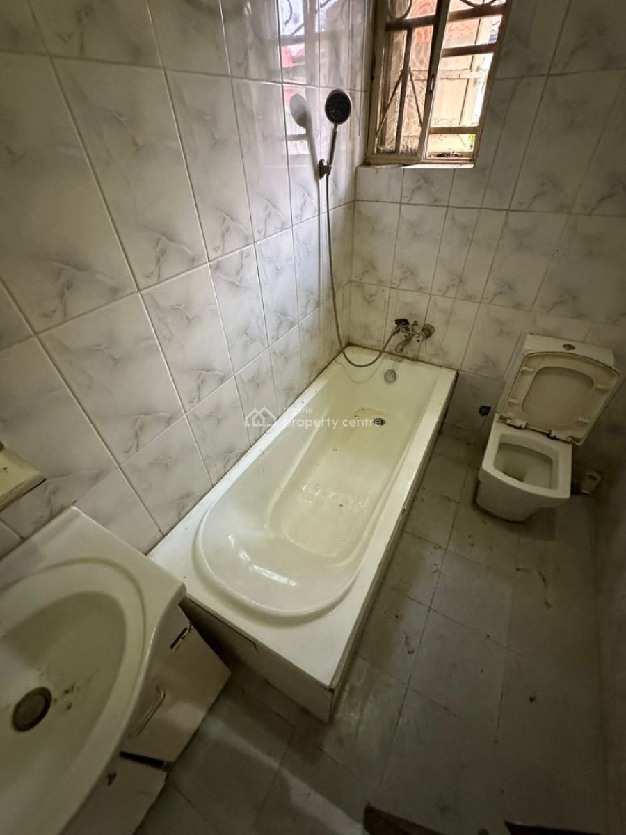 Well Built 3 Bedroom Bungalow 2 Rooms Bq 1 Gate House, Lugbe District, Abuja, Semi-detached Bungalow for Sale