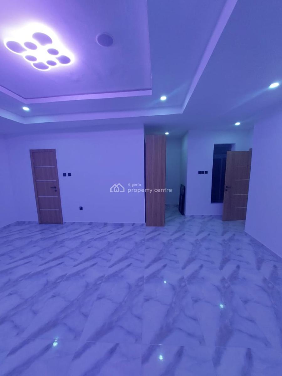 4bedroom Detached Duplex No Bq  in an Estate Off Adeniyi Jones  15m 2y, Off Adeniyi Jones, Ikeja, Lagos, Detached Duplex for Rent