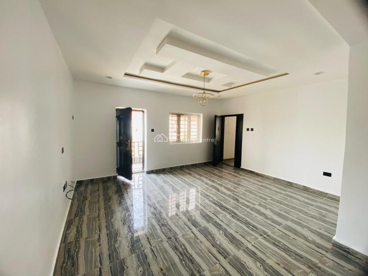 Elegant and 3-bedroom Flat, Wuye, Abuja, Flat / Apartment for Sale