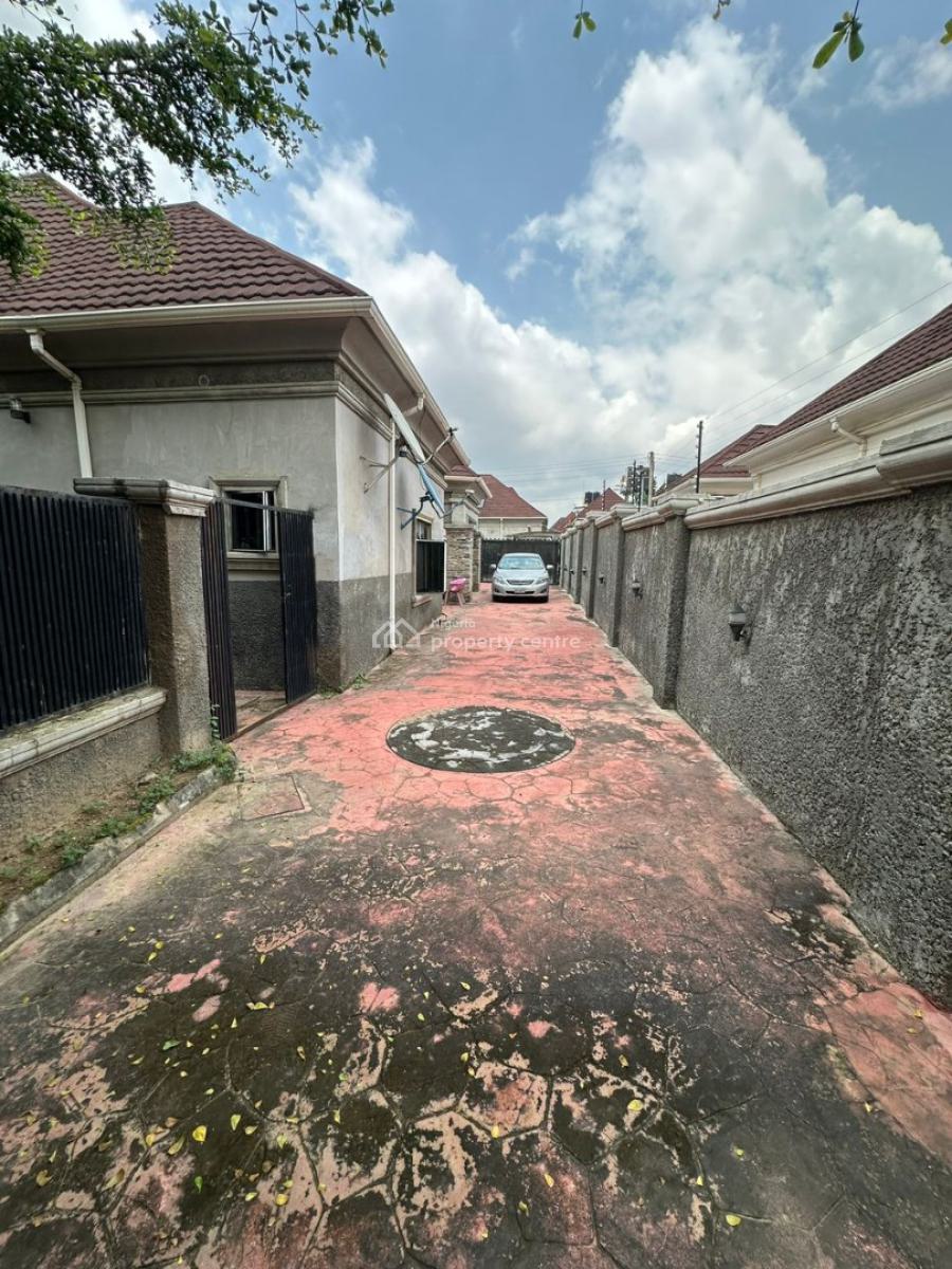 Well Built & Gated 4 Bedroom Bungalow & Garden, Efab  Queens, Gwarinpa, Abuja, Detached Bungalow for Sale