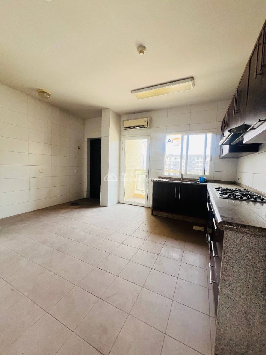 3 Bedroom Apartment + Bq, in a Gated and Secured Estate, Ikoyi, Lagos, Block of Flats for Sale