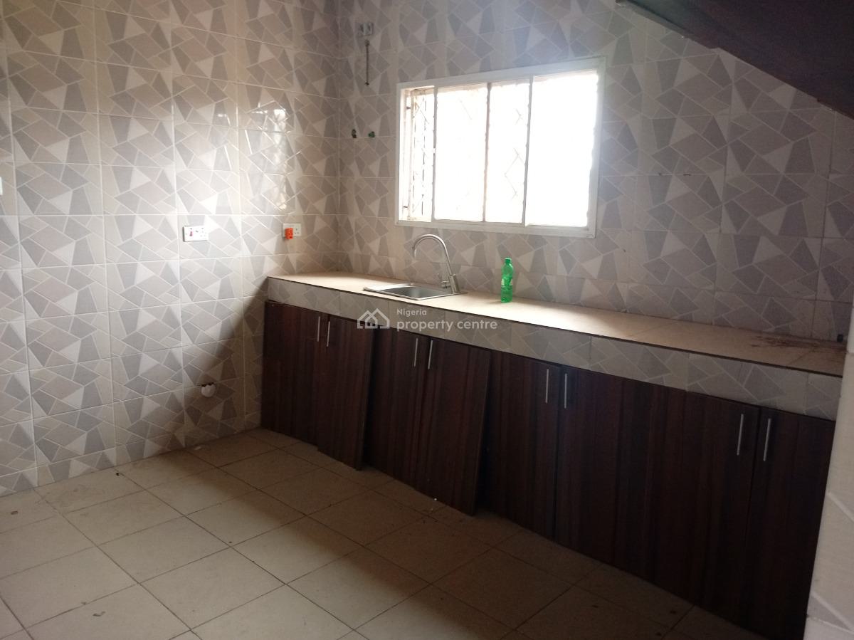 a Well Finished 3bedroom Flat at River Park, Cluster4 River Park Estate, Lugbe District, Abuja, Flat / Apartment for Rent