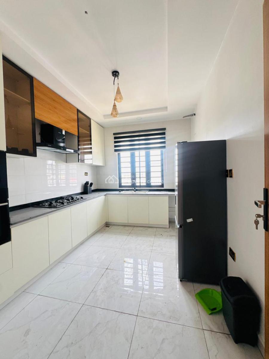 a Tastefully Serviced  Fully Standard  2 Bedrooms Apartment with Bq, Ikate, Lekki, Lagos, Flat / Apartment for Rent