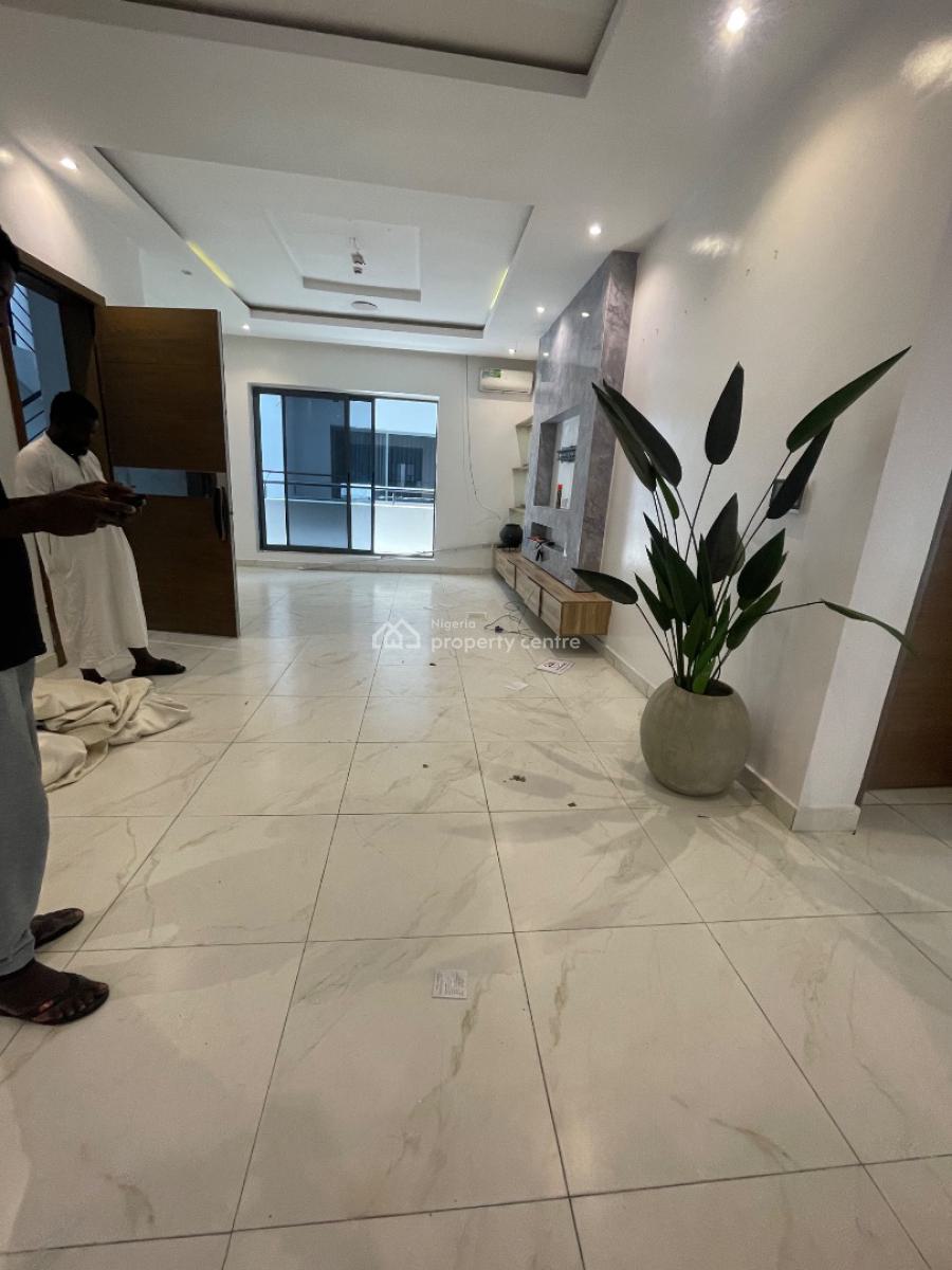 Executive 2 Bedroom, Lekki Phase 1, Lekki, Lagos, Flat / Apartment for Rent