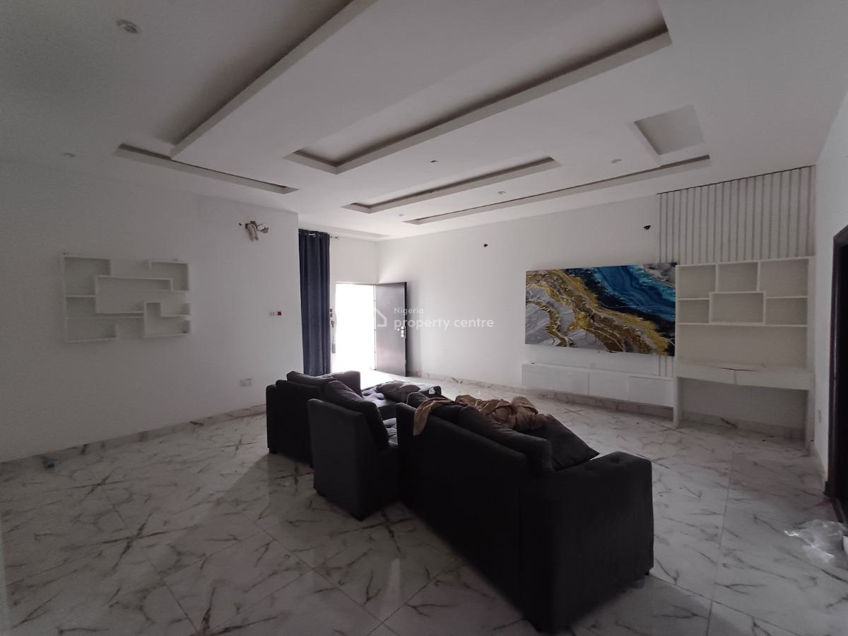 2 Bedroom Flat on The Ground Floor, Jahi, Abuja, Flat / Apartment for Rent