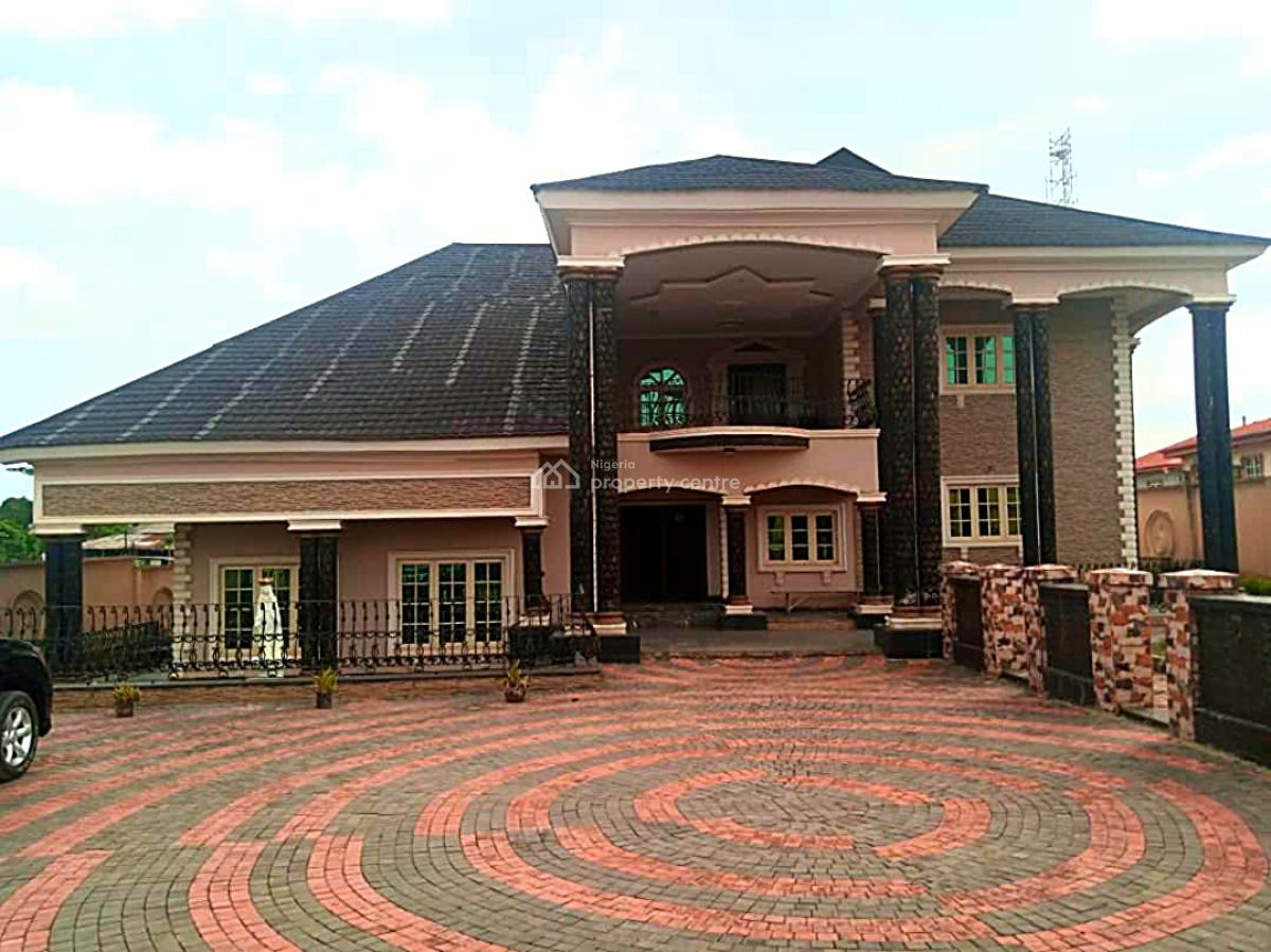6 Bedrooms Ensuite Mansion Sitting on 1264 Sqm, Magboro, Ogun, Detached Duplex for Sale