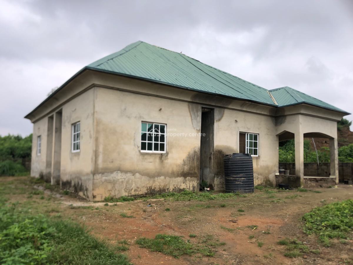 Spacious 3 Bedroom Bungalow, Osalama Estate, Behind New Site Lugbe, Fha (f.h.a), Lugbe District, Abuja, Detached Bungalow for Sale