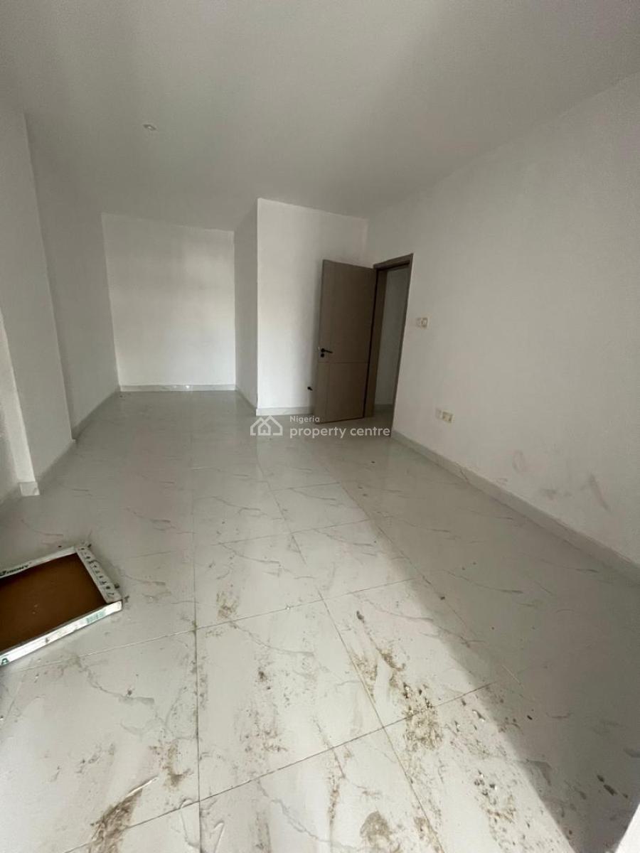 2 Bedroom Maisonnette   15m Service Charge 2.5m Agency Legal Cauti, Lekki Phase 1, Lekki, Lagos, Terraced Duplex for Rent