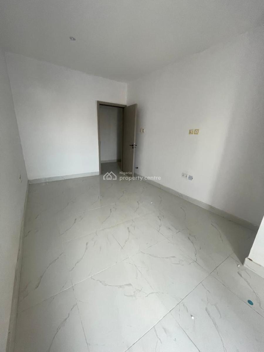 2 Bedroom Maisonnette   15m Service Charge 2.5m Agency Legal Cauti, Lekki Phase 1, Lekki, Lagos, Terraced Duplex for Rent