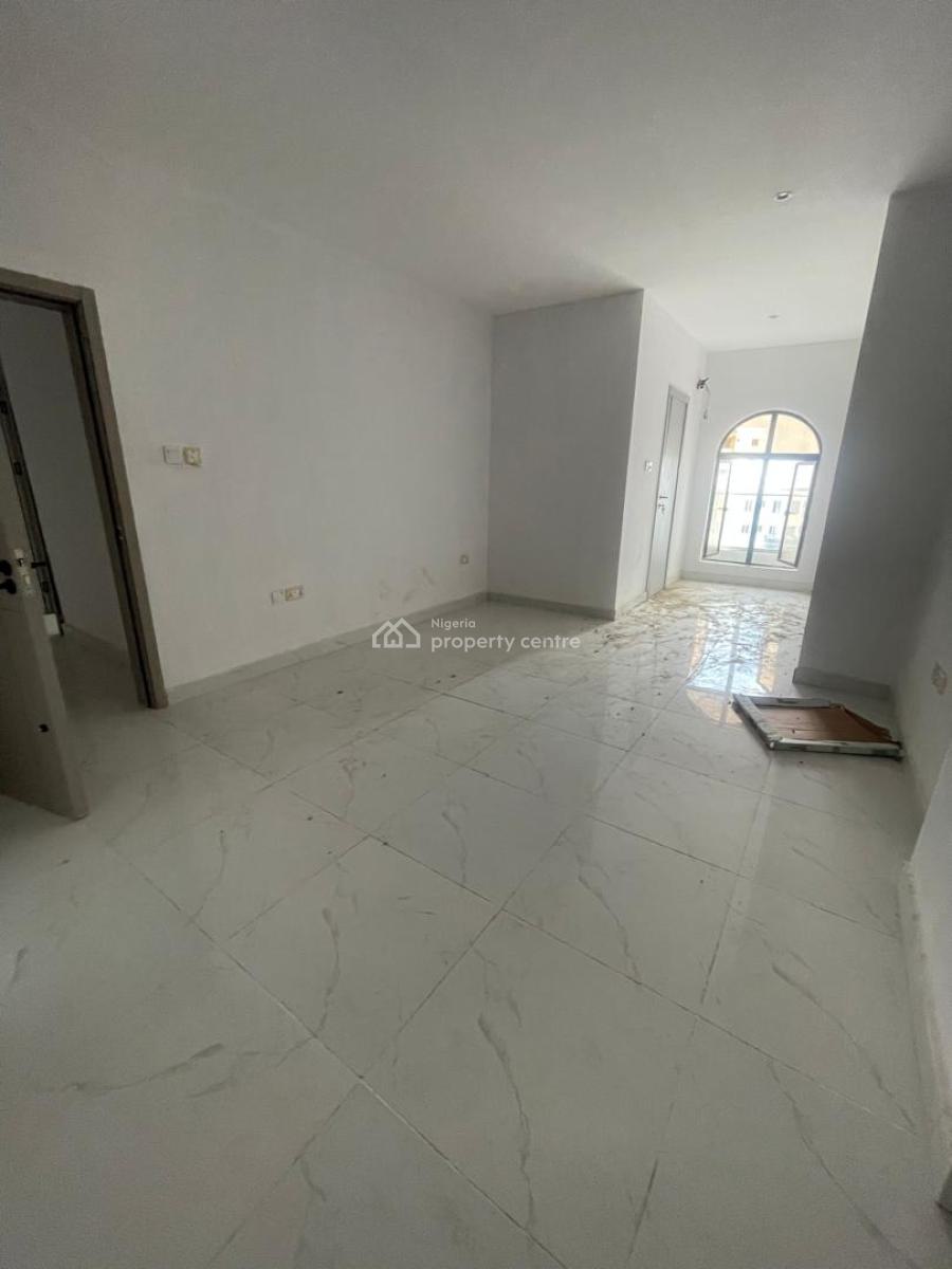 2 Bedroom Maisonnette   15m Service Charge 2.5m Agency Legal Cauti, Lekki Phase 1, Lekki, Lagos, Terraced Duplex for Rent