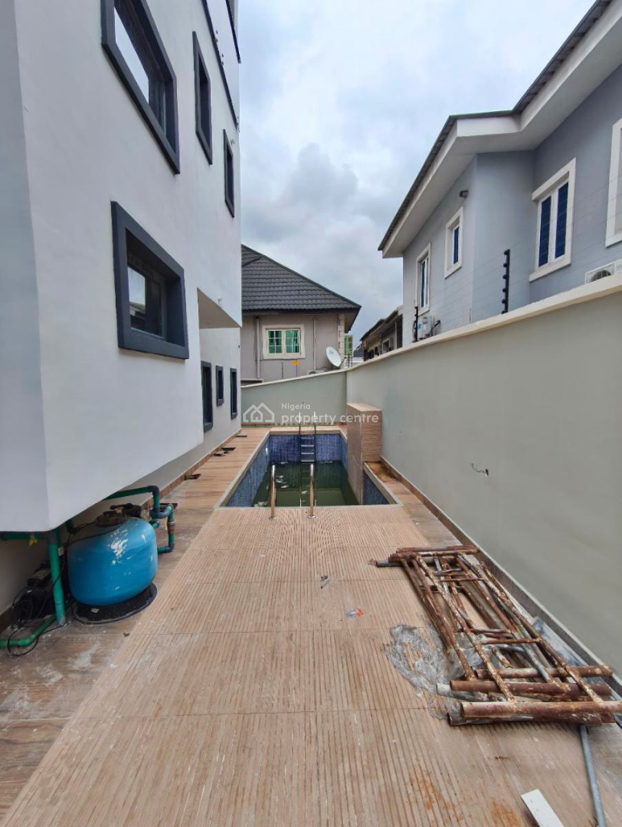 Five 5 Bedroom Fully Detached Duplex, Magodo Phase 2, Gra Phase 2, Magodo, Lagos, Detached Duplex for Sale