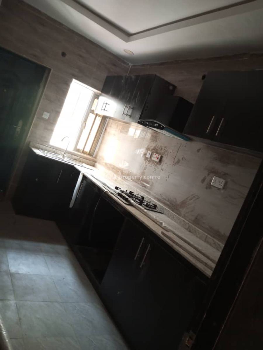 Spacious  4 Bedroom Semi Detached Duplex, Magboro, Ogun, Semi-detached Duplex for Sale