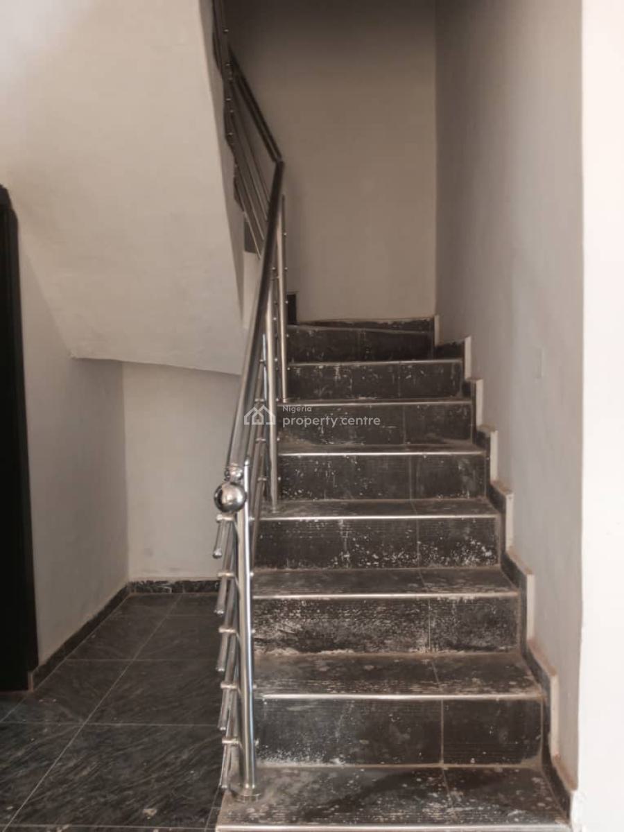 Spacious  4 Bedroom Semi Detached Duplex, Magboro, Ogun, Semi-detached Duplex for Sale