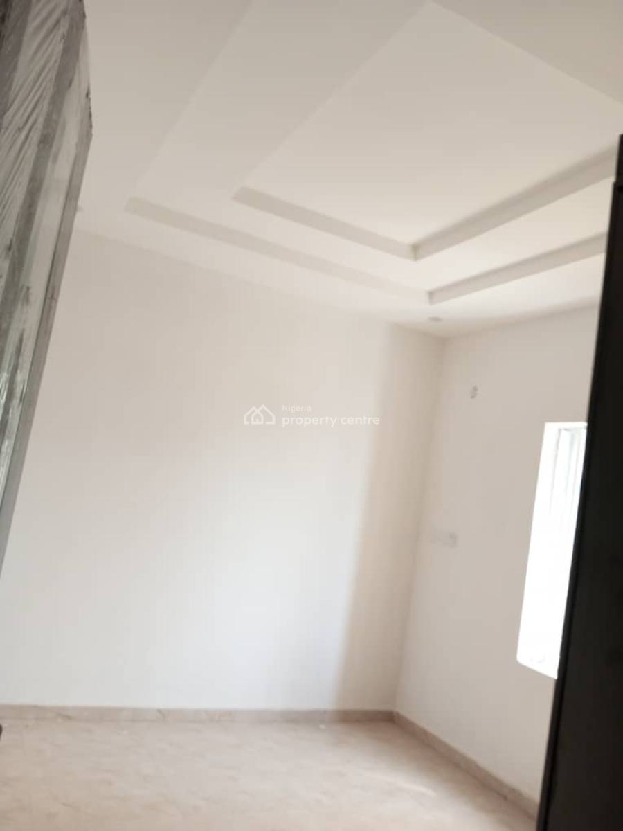 Spacious  4 Bedroom Semi Detached Duplex, Magboro, Ogun, Semi-detached Duplex for Sale