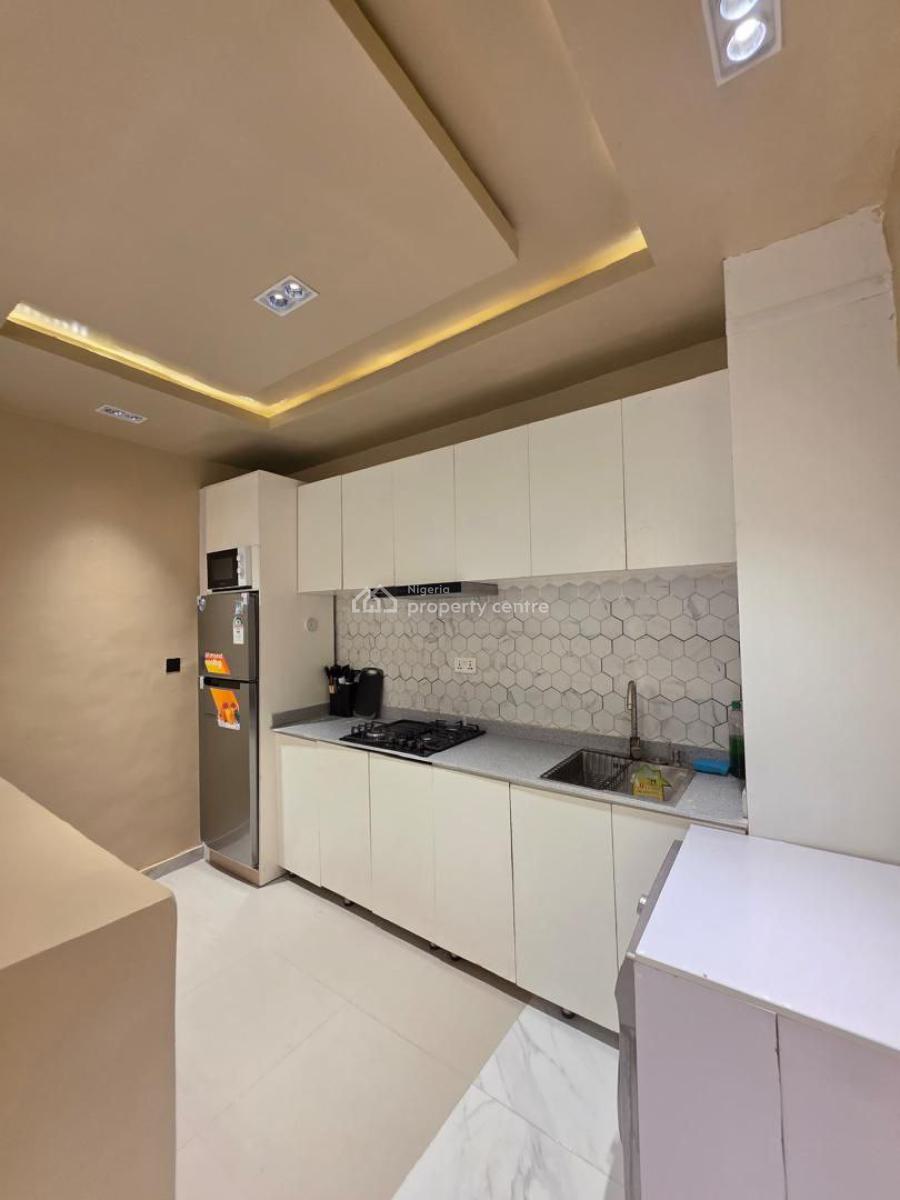 Spacious 1 Bedroom Apartment with Excellent Facilities, Admiralty Way, Lekki Lagos., Lekki Phase 1, Lekki, Lagos, Mini Flat (room and Parlour) Short Let