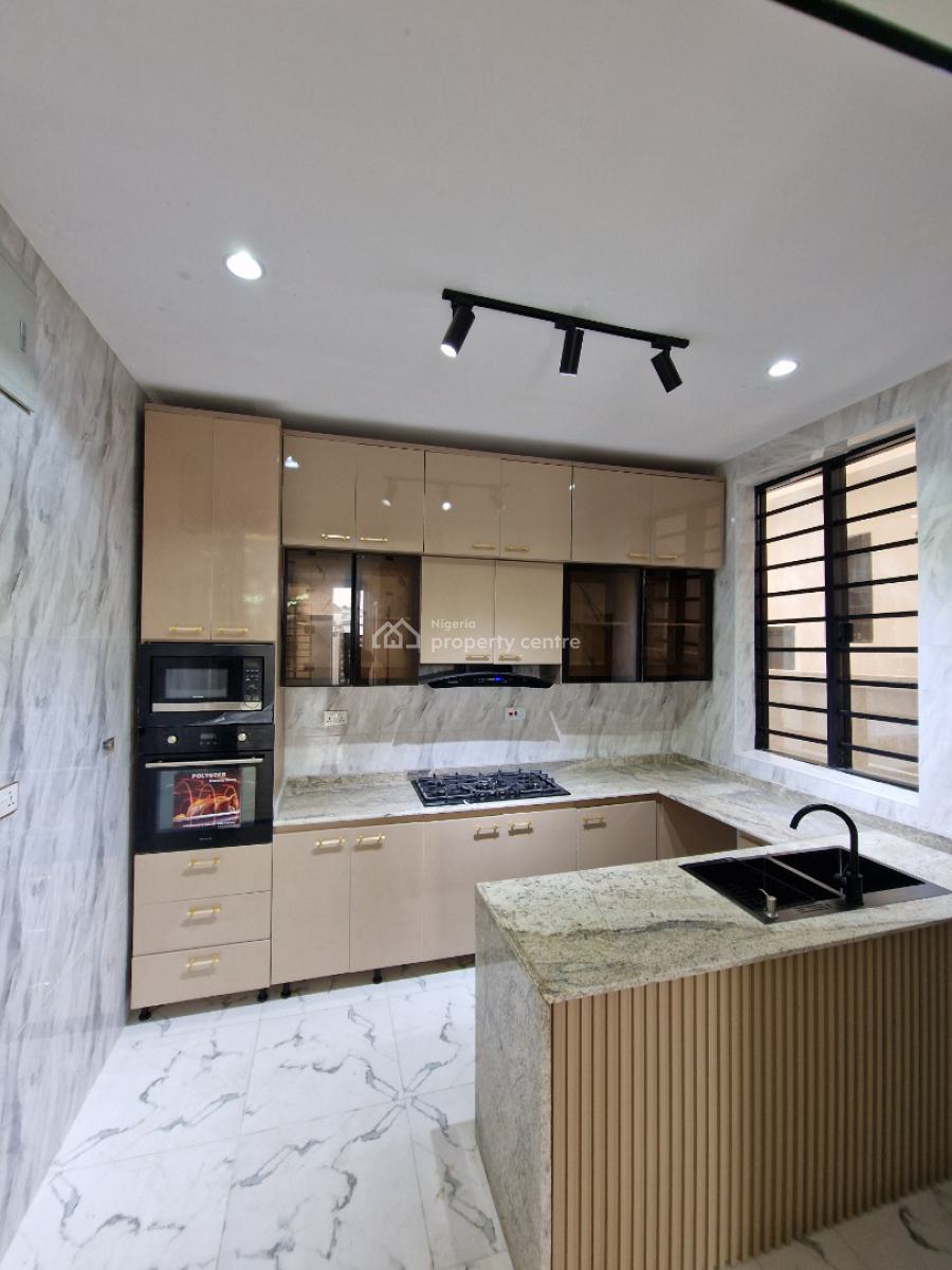 Beautifully Designed Home, Ikota, Lekki, Lagos, Semi-detached Duplex for Sale