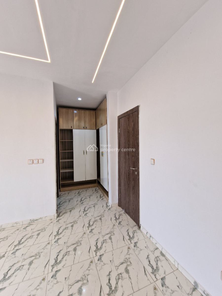 Beautifully Designed Home, Ikota, Lekki, Lagos, Semi-detached Duplex for Sale