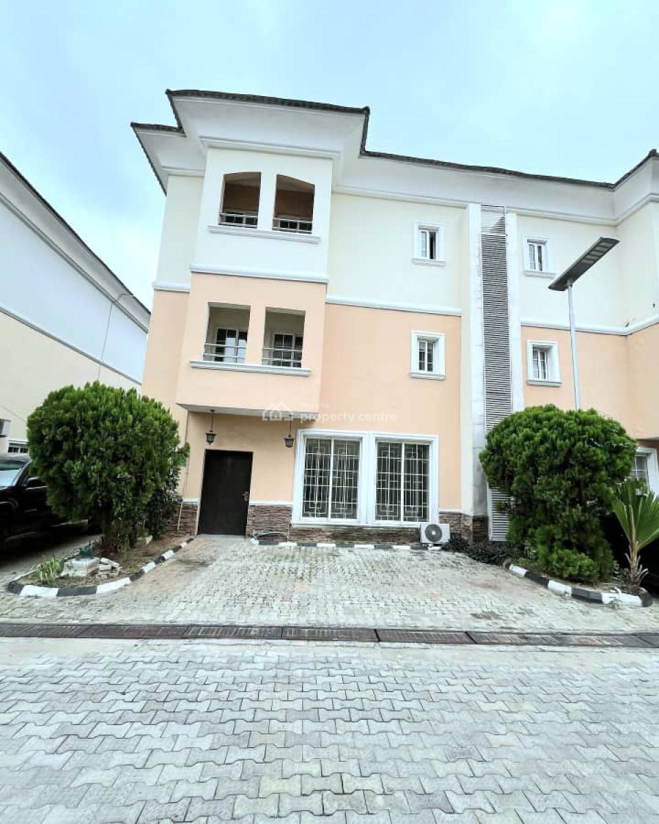 Massive 4-bedroom Semi-detached, Old Ikoyi, Ikoyi, Lagos, Semi-detached Duplex for Sale