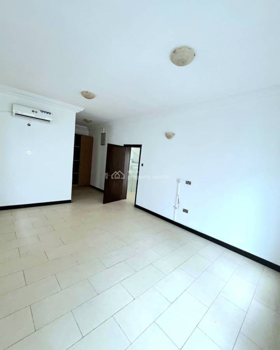 Massive 4-bedroom Semi-detached, Old Ikoyi, Ikoyi, Lagos, Semi-detached Duplex for Sale