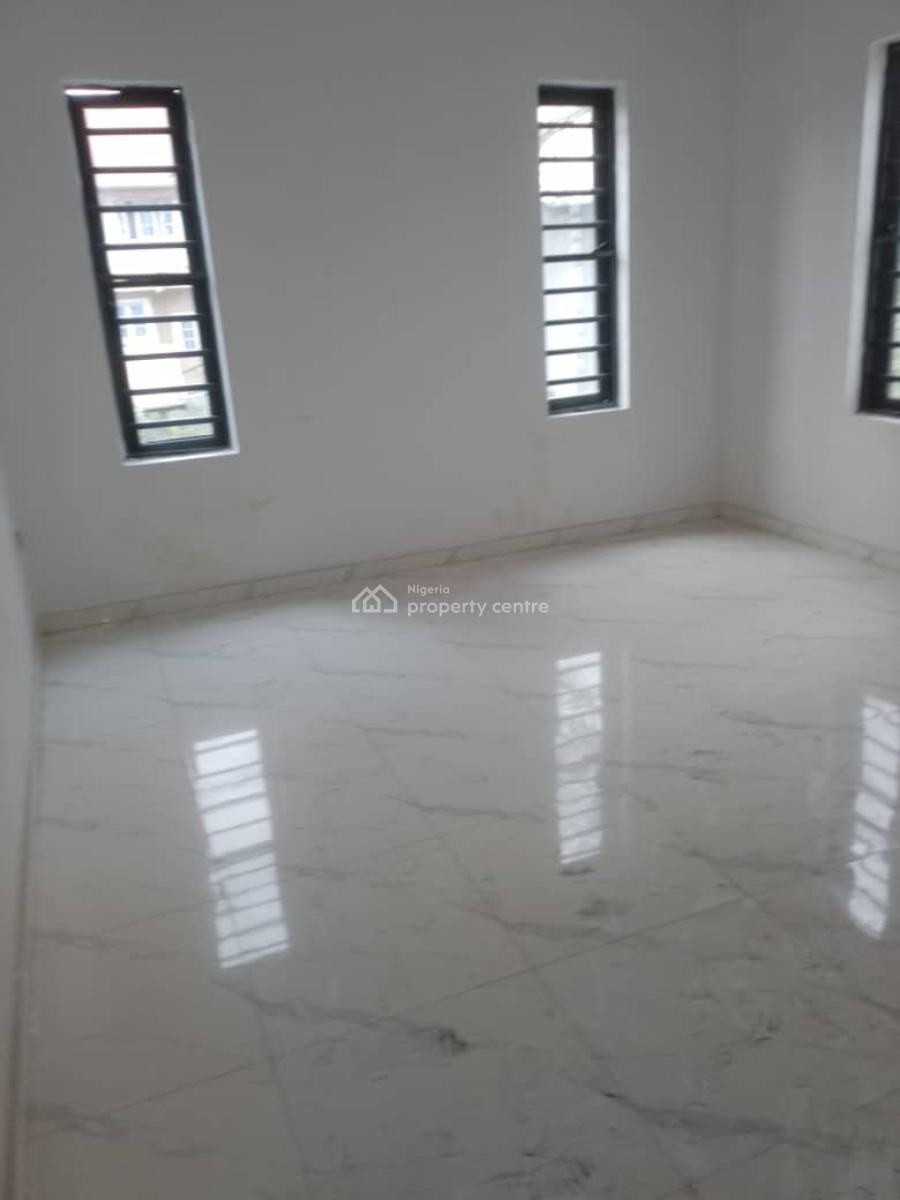Standard   5 Bedroom Fully Detached Duplex, Gra Phase 2, Magodo, Lagos, Detached Duplex for Sale