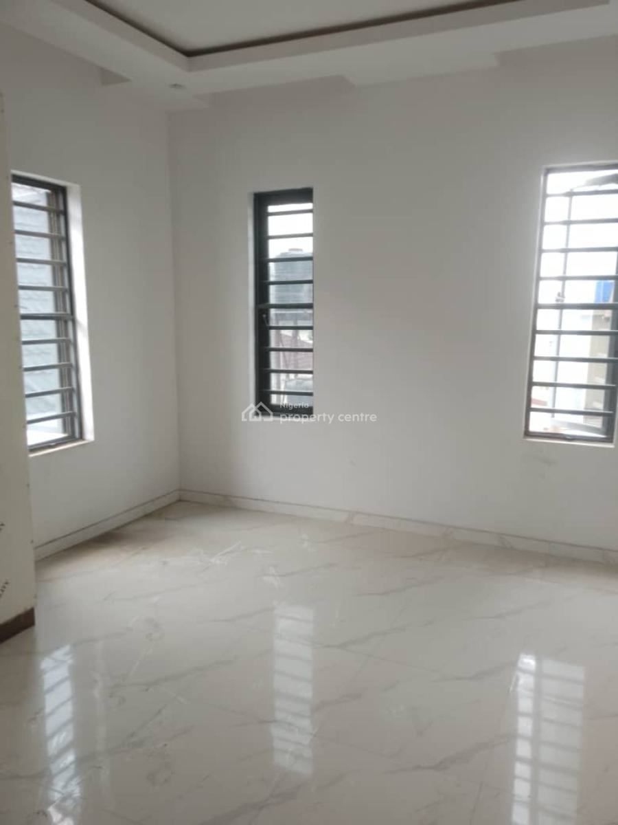 Standard   5 Bedroom Fully Detached Duplex, Gra Phase 2, Magodo, Lagos, Detached Duplex for Sale