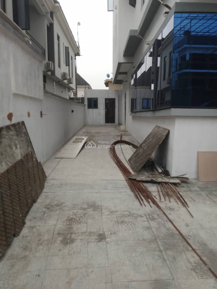 Standard   5 Bedroom Fully Detached Duplex, Gra Phase 2, Magodo, Lagos, Detached Duplex for Sale