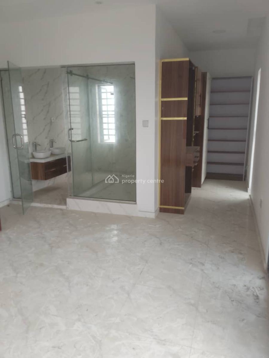 Standard   5 Bedroom Fully Detached Duplex, Gra Phase 2, Magodo, Lagos, Detached Duplex for Sale