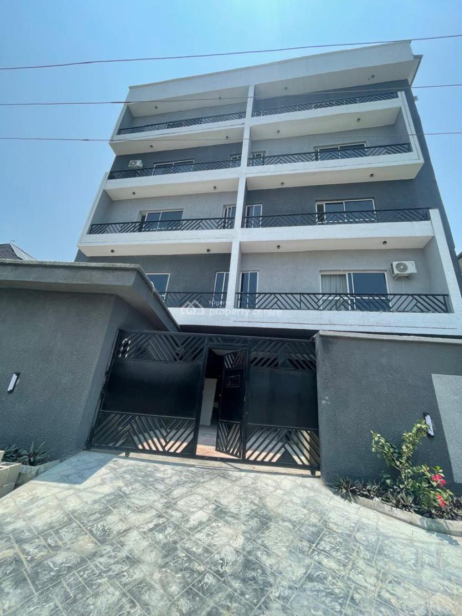 Spacious Massive Luxury 2 Bedroom Penthouse Withbq Is Available, Lekki Phase 1, Lekki, Lagos, Flat / Apartment for Rent