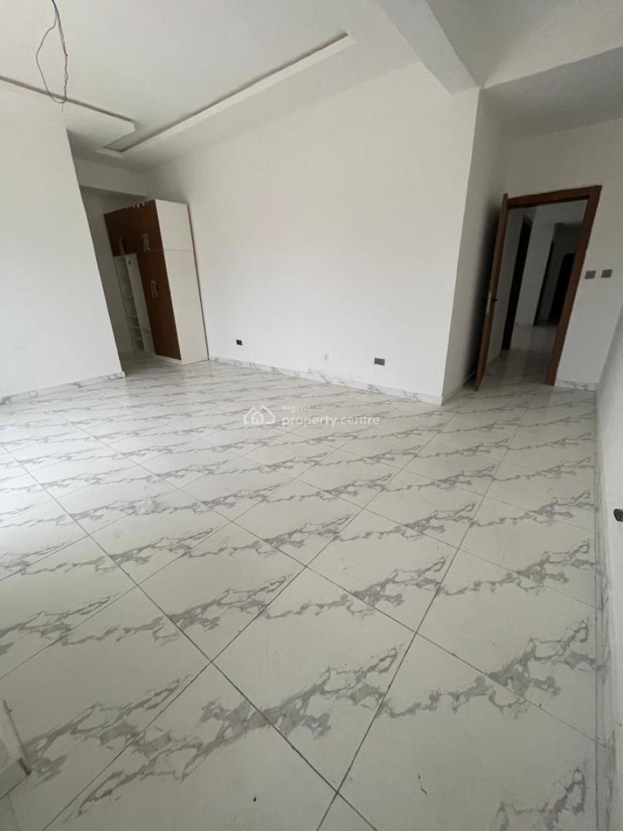 Spacious Massive Luxury 2 Bedroom Penthouse Withbq Is Available, Lekki Phase 1, Lekki, Lagos, Flat / Apartment for Rent