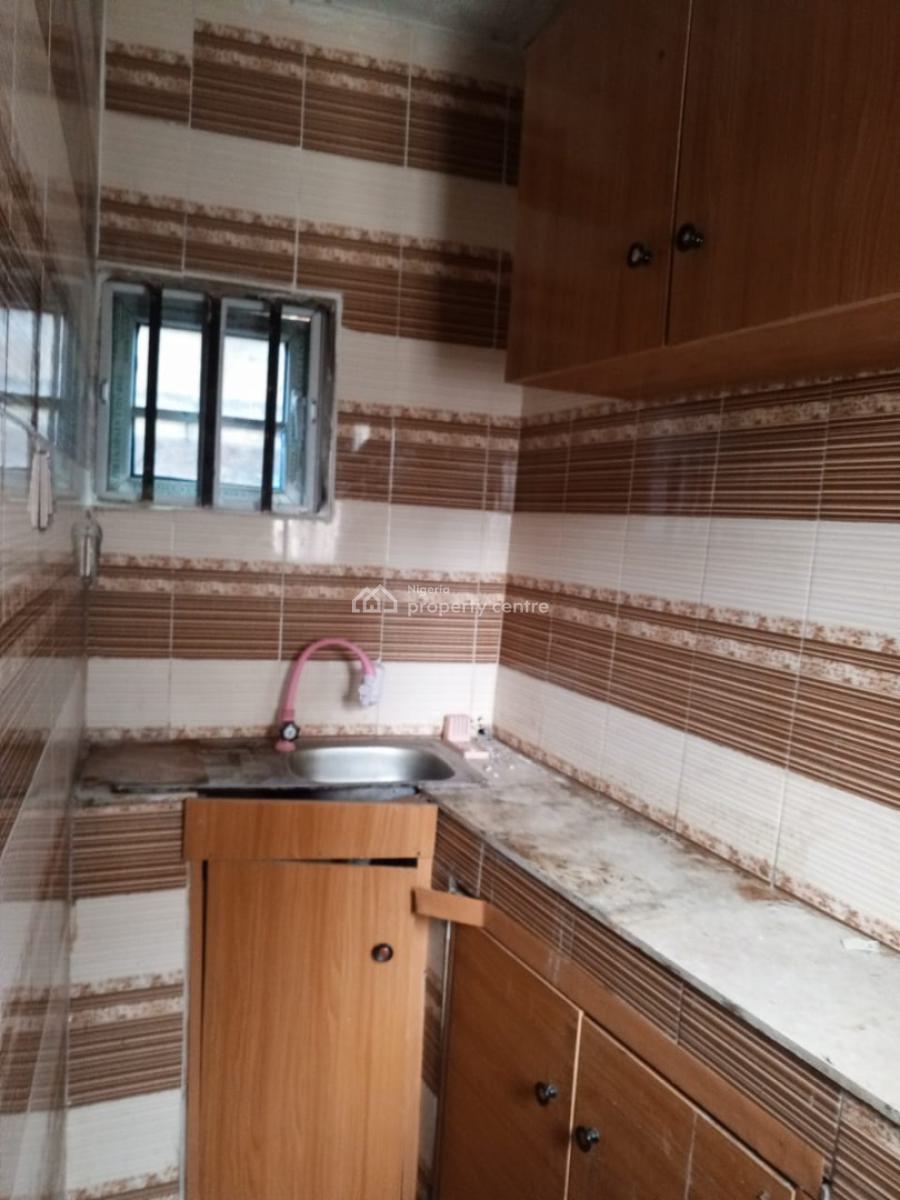 2bedroom Flat, Pop 3toitets Fence Round with Gate and Clean Water, Agboyi Estate, Alapere, Ketu, Lagos, Flat / Apartment for Rent