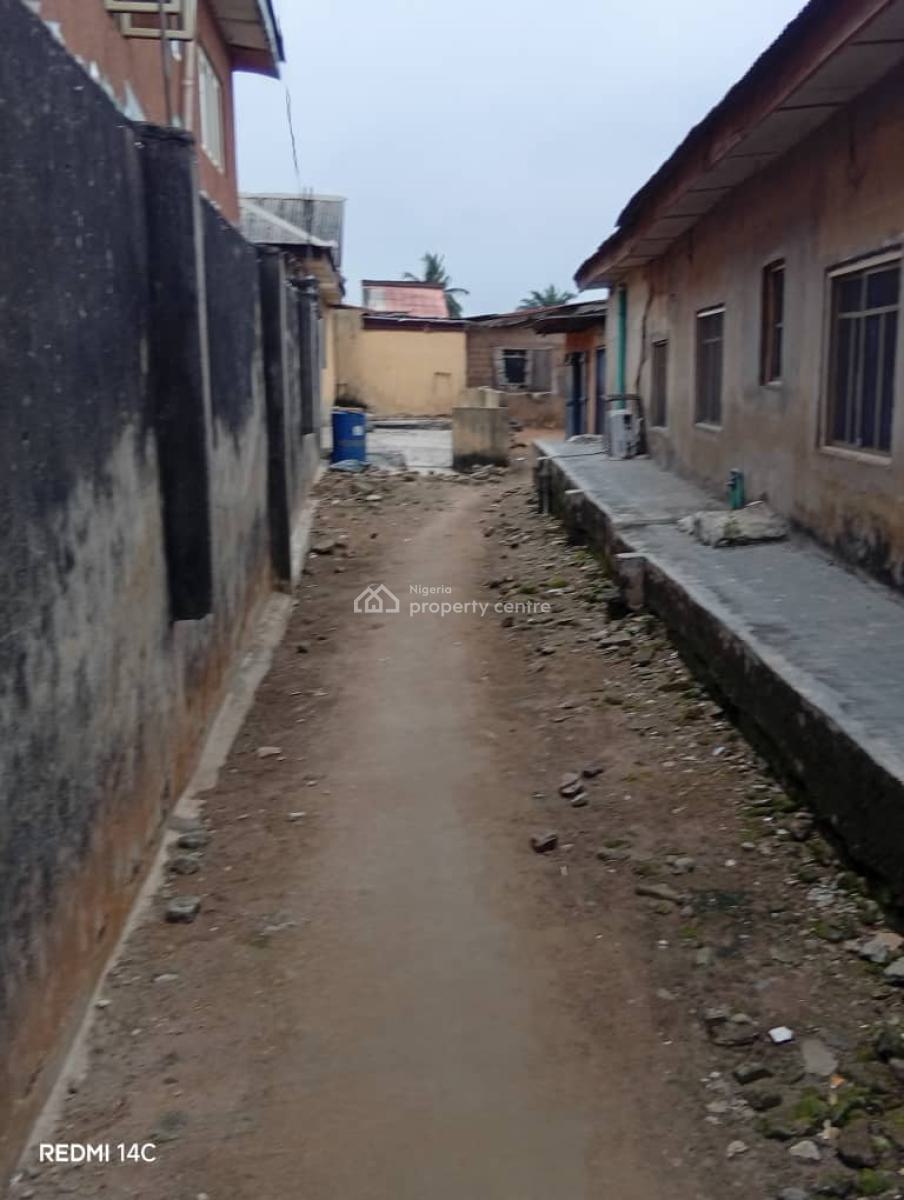 584sqm Land + Demolisbale Bungalow, Close Environment, Off College Road Ogba-ikeja, Ogba, Ikeja, Lagos, Residential Land for Sale