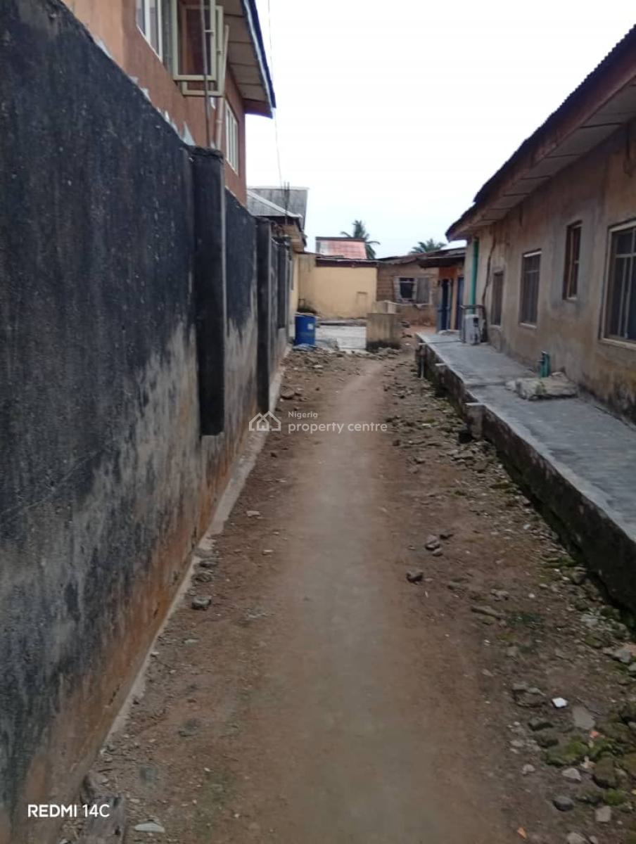 584sqm Land + Demolisbale Bungalow, Close Environment, Off College Road Ogba-ikeja, Ogba, Ikeja, Lagos, Residential Land for Sale