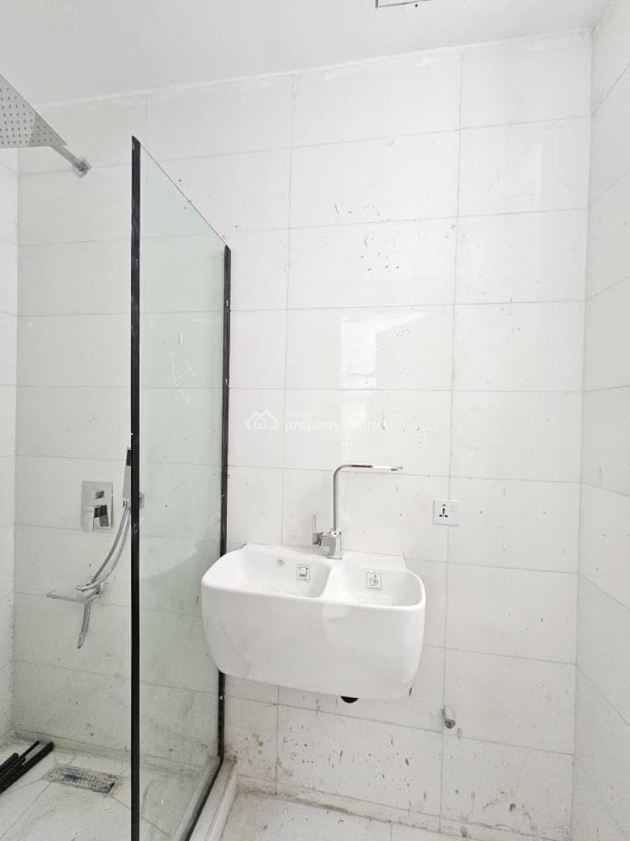 Newly Built 2 Bedroom Apartment with Gym, Elevator and Swimming Pool, Lekki Phase 1, Lekki, Lagos, Flat / Apartment for Sale
