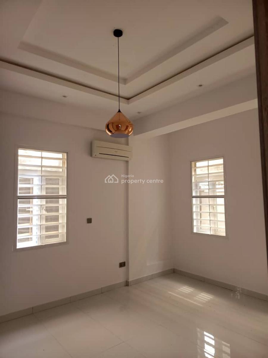 2 Bedroom Apartment in Victoria Island   #20m Service Charge #2m I, Victoria Island (vi), Lagos, Flat / Apartment for Rent