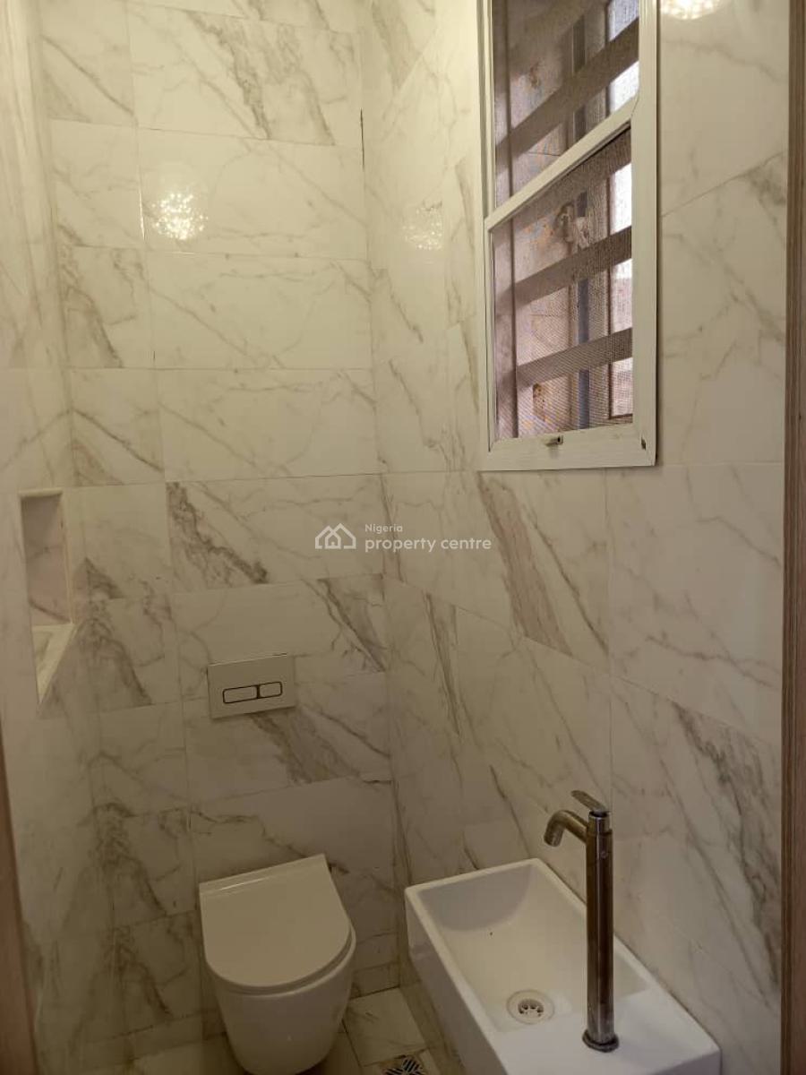 2 Bedroom Apartment in Victoria Island   #20m Service Charge #2m I, Victoria Island (vi), Lagos, Flat / Apartment for Rent